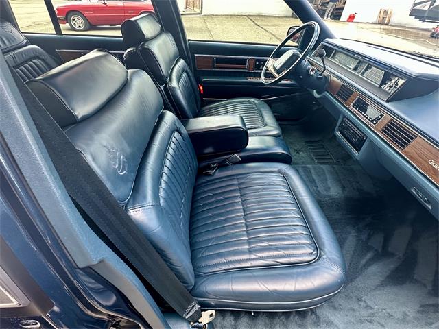 1986 Oldsmobile 98 Regency Brougham (CC-1946401) for sale in ABINGTON, Massachusetts