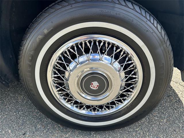 1986 Oldsmobile 98 Regency Brougham (CC-1946401) for sale in ABINGTON, Massachusetts