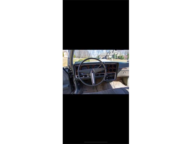 1986 Pontiac Bonneville (CC-1946627) for sale in Carlisle, Pennsylvania