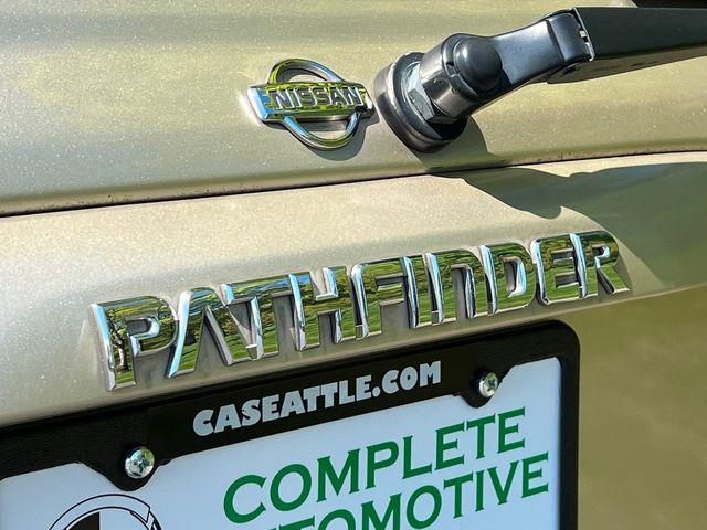 2000 Nissan Pathfinder (CC-1948060) for sale in Seattle, Washington