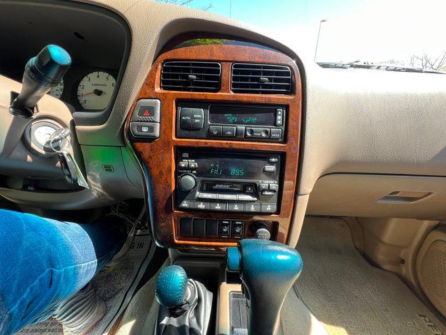 2000 Nissan Pathfinder (CC-1948060) for sale in Seattle, Washington