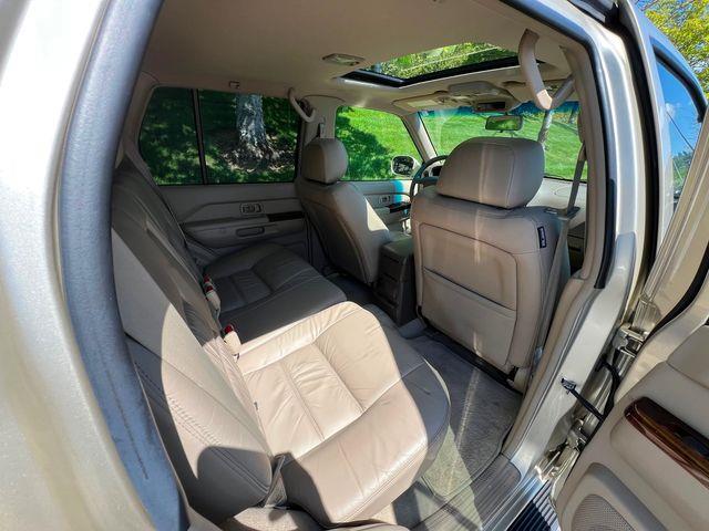 2000 Nissan Pathfinder (CC-1948060) for sale in Seattle, Washington