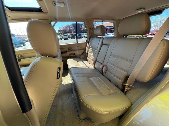 2000 Nissan Pathfinder (CC-1948060) for sale in Seattle, Washington