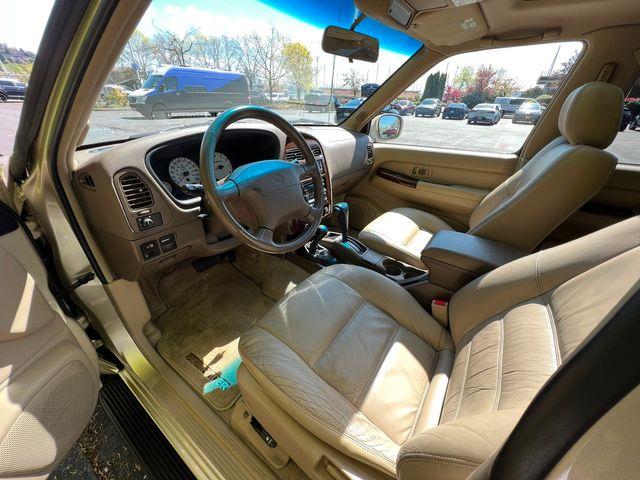 2000 Nissan Pathfinder (CC-1948060) for sale in Seattle, Washington