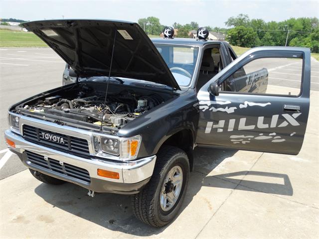 1990 Toyota Hilux (CC-1940816) for sale in O'Fallon, Illinois