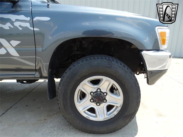 1990 Toyota Hilux (CC-1940816) for sale in O'Fallon, Illinois