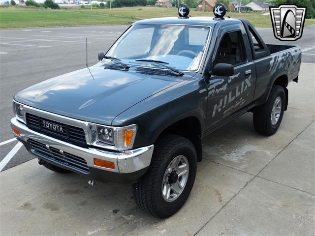 1990 Toyota Hilux (CC-1940816) for sale in O'Fallon, Illinois