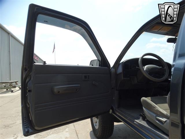 1990 Toyota Hilux (CC-1940816) for sale in O'Fallon, Illinois