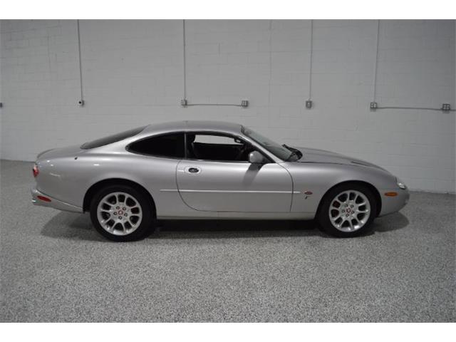 2002 Jaguar XKR (CC-1948561) for sale in Cadillac, Michigan