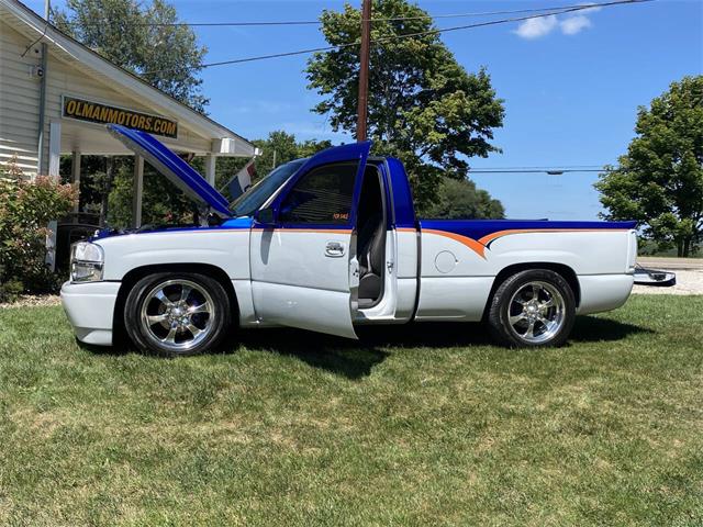 2004 GMC Sierra 1500 (CC-1948754) for sale in Louisville, Ohio