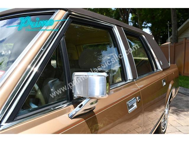 1986 Lincoln Town Car (CC-1949835) for sale in Lakeland, Florida