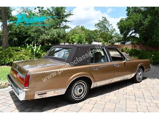 1986 Lincoln Town Car (CC-1949835) for sale in Lakeland, Florida
