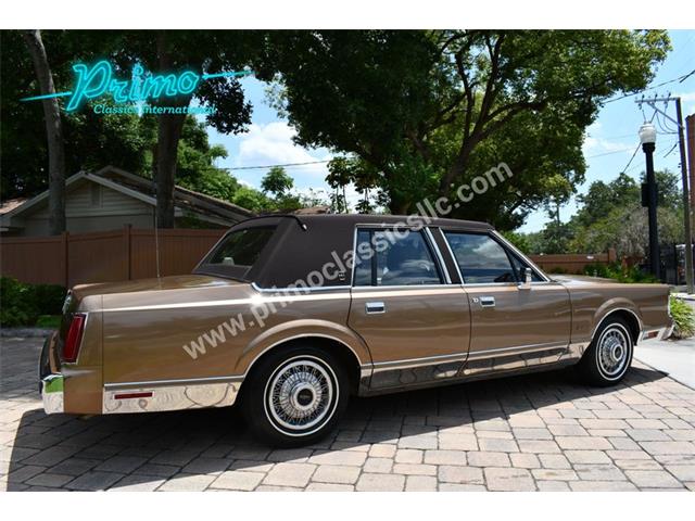 1986 Lincoln Town Car (CC-1949835) for sale in Lakeland, Florida