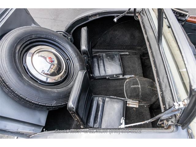 1948 Triumph 1800 (CC-1953123) for sale in Beverly Hills, California