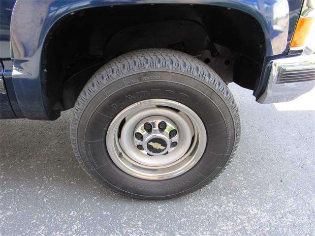 1995 Chevrolet 3/4-Ton Pickup (CC-1954893) for sale in Mill Hall, Pennsylvania