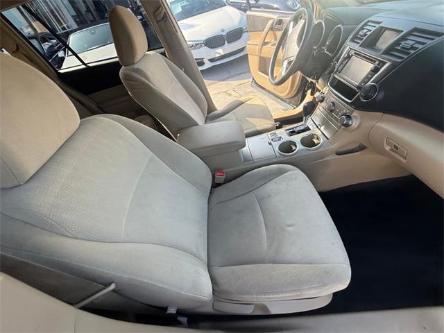 2013 Toyota Highlander (CC-1957214) for sale in El Cajon, California