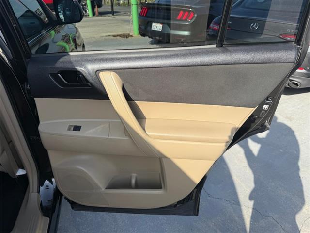 2013 Toyota Highlander (CC-1957214) for sale in El Cajon, California