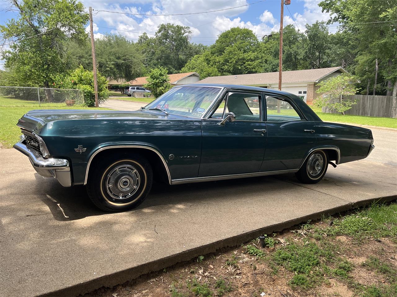 53080093-1965-chevrolet-impala