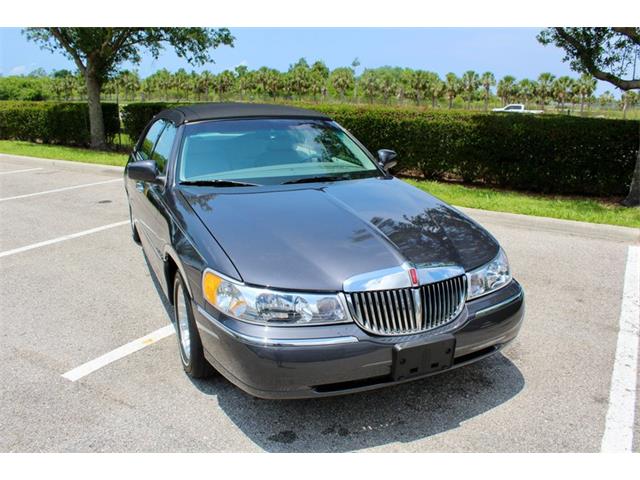 1998 Lincoln Town Car (CC-1958603) for sale in Sarasota, Florida