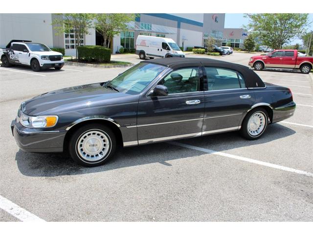 1998 Lincoln Town Car (CC-1958603) for sale in Sarasota, Florida