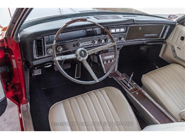 1967 Pontiac Grand Prix (CC-1959335) for sale in Beverly Hills, California