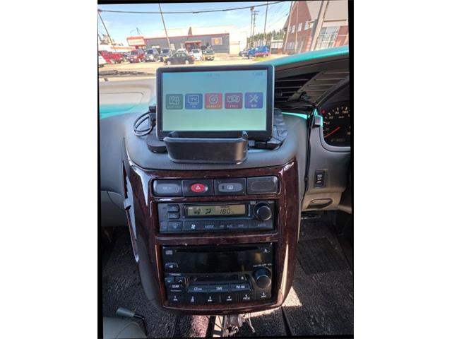 2000 Nissan Elgrand (CC-1962814) for sale in Tacoma, Washington