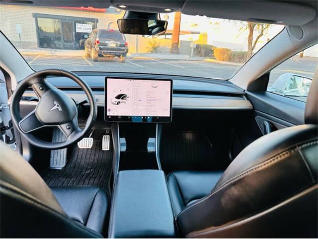 2019 Tesla Model 3 (CC-1963168) for sale in Cadillac, Michigan