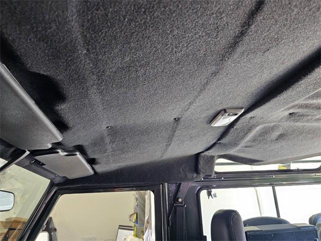 1990 Land Rover Defender (CC-1963282) for sale in Woodland Hills, California