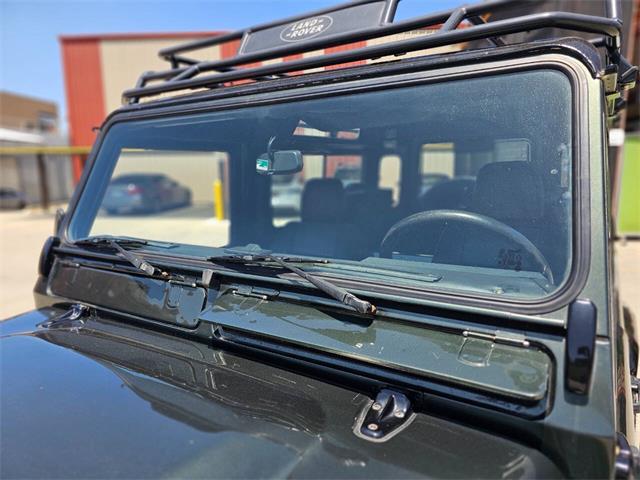 1990 Land Rover Defender (CC-1963282) for sale in Woodland Hills, California