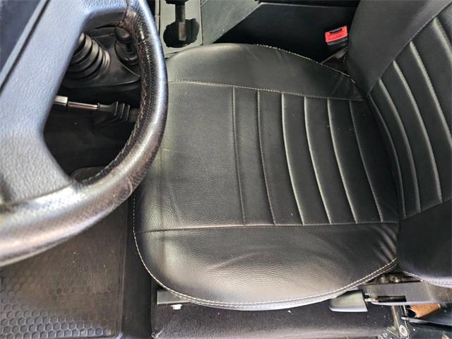 1990 Land Rover Defender (CC-1963282) for sale in Woodland Hills, California