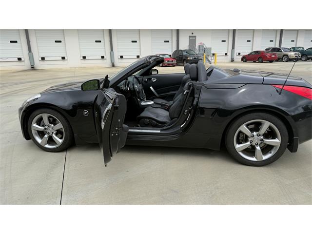2007 Nissan 350Z (CC-1963579) for sale in O'Fallon, Illinois