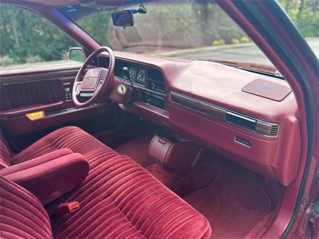 1992 Chrysler New Yorker (CC-1965494) for sale in Huntsville, Alabama