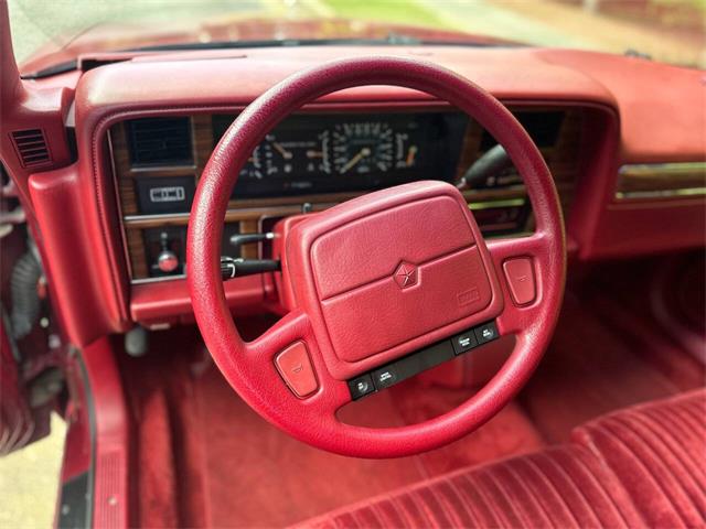 1992 Chrysler New Yorker (CC-1965494) for sale in Huntsville, Alabama