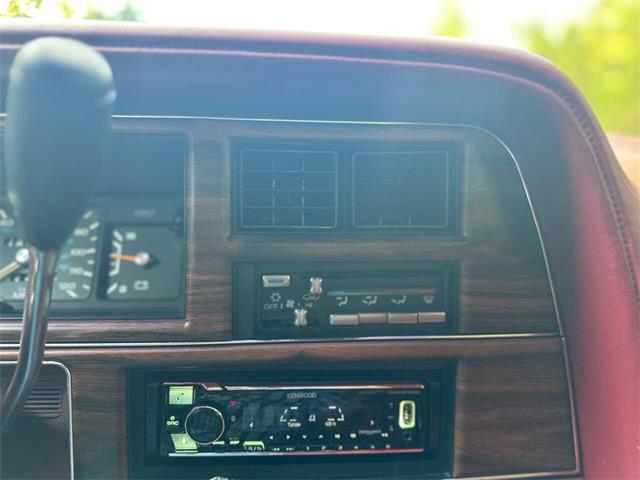 1992 Chrysler New Yorker (CC-1965494) for sale in Huntsville, Alabama