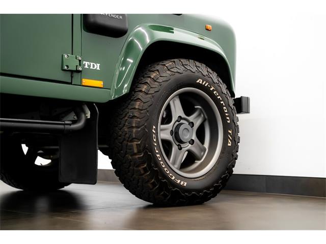 1997 Land Rover Defender (CC-1972038) for sale in Montreal, Quebec
