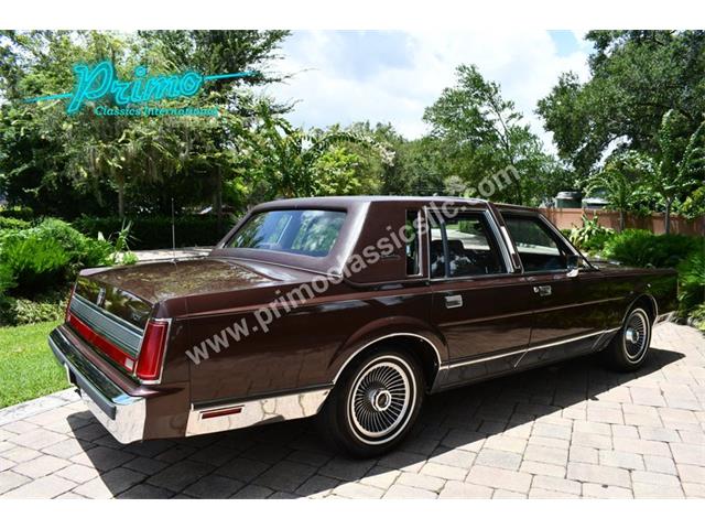 1989 Lincoln Town Car (CC-1973190) for sale in Lakeland, Florida
