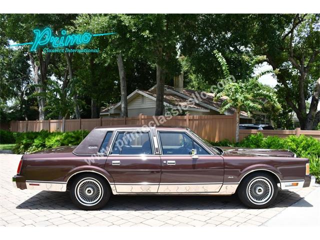 1989 Lincoln Town Car (CC-1973190) for sale in Lakeland, Florida