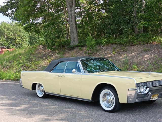 1961 Lincoln Continental Convertible (CC-1975832) for sale in Manalapan , New Jersey
