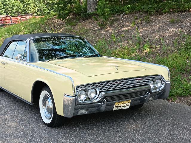 1961 Lincoln Continental Convertible (CC-1975832) for sale in Manalapan , New Jersey