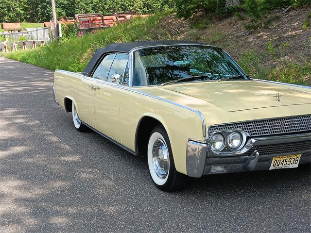 1961 Lincoln Continental Convertible (CC-1975832) for sale in Manalapan , New Jersey
