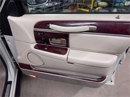 2004 Lincoln Town Car (CC-1981824) for sale in Edison, New Jersey