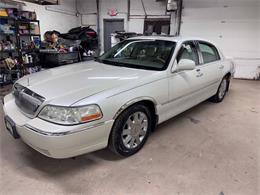 2004 Lincoln Town Car (CC-1981824) for sale in Edison, New Jersey