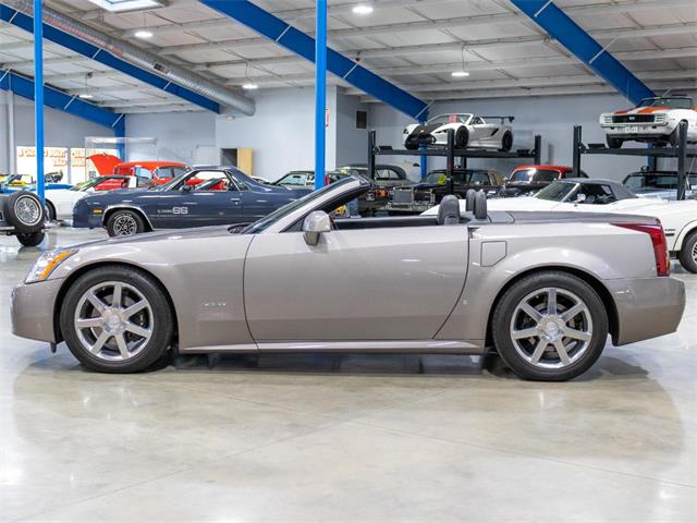 2004 Cadillac XLR (CC-1983172) for sale in Salem, Ohio
