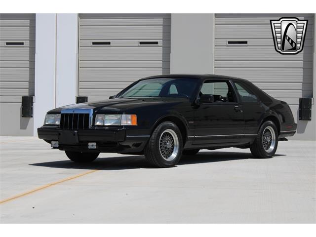 1991 Lincoln Continental (CC-1984365) for sale in O'Fallon, Illinois