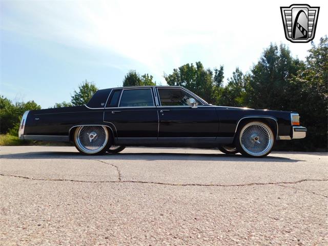 1989 Cadillac Brougham (CC-1984376) for sale in O'Fallon, Illinois