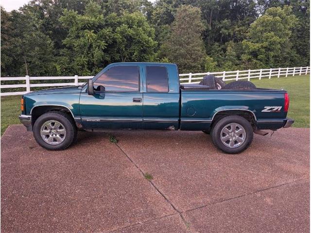 1998 GMC Sierra (CC-1992766) for sale in Cadillac, Michigan