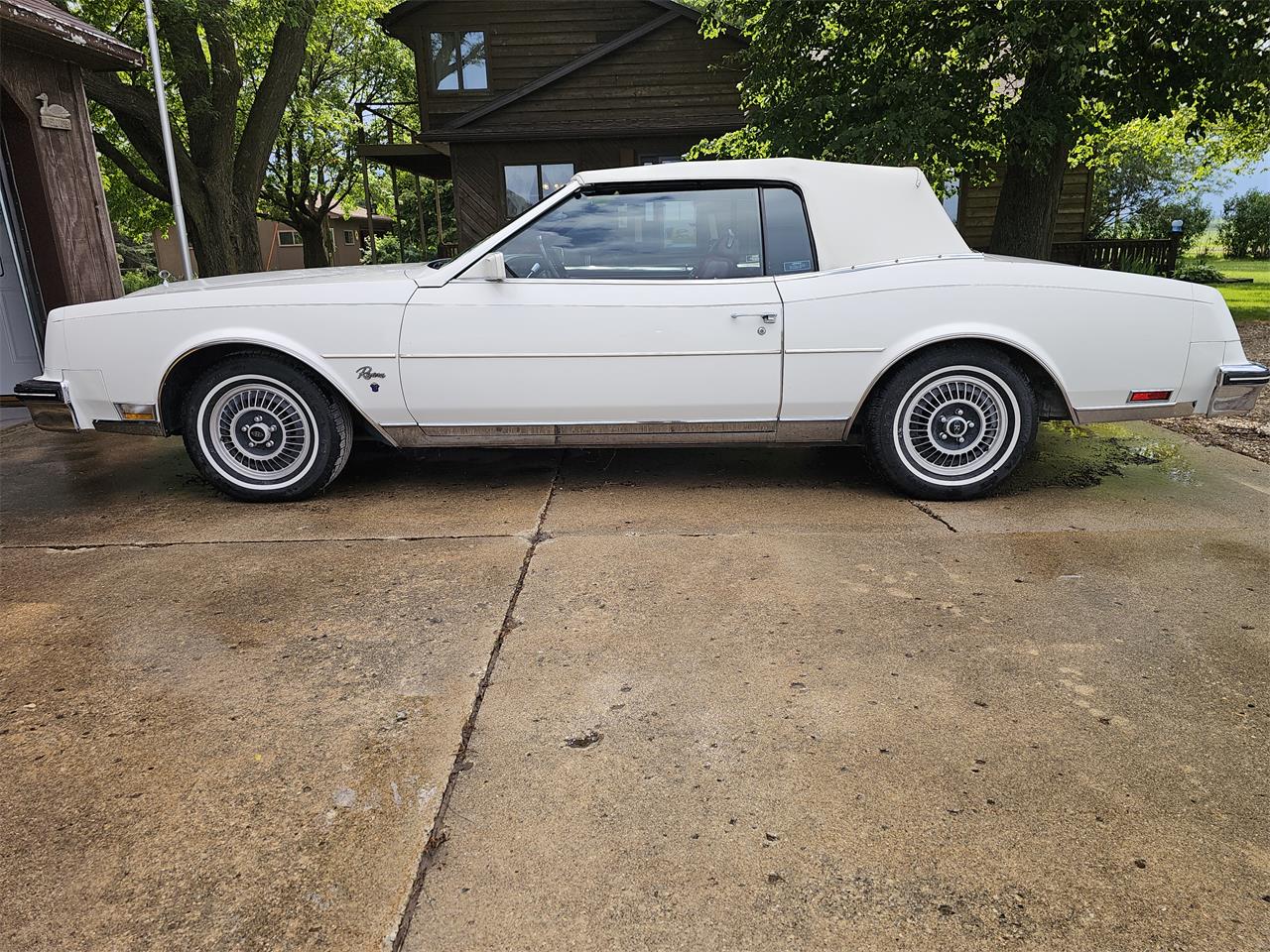 1982 Buick Riviera for Sale | ClassicCars.com | CC-1997766