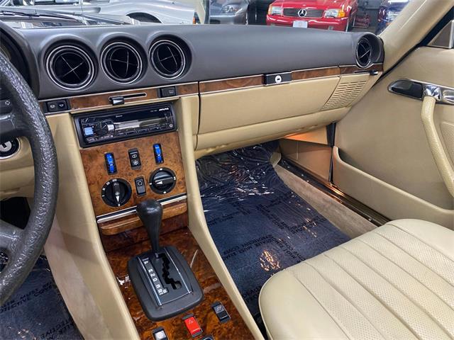 1985 Mercedes-Benz 500SL (CC-2002488) for sale in Huntington Station, New York
