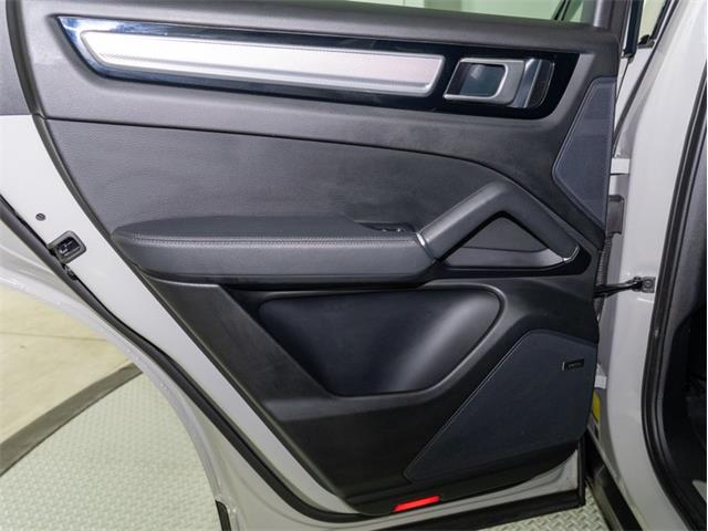 2023 Porsche Cayenne (CC-2005035) for sale in Ventura, California