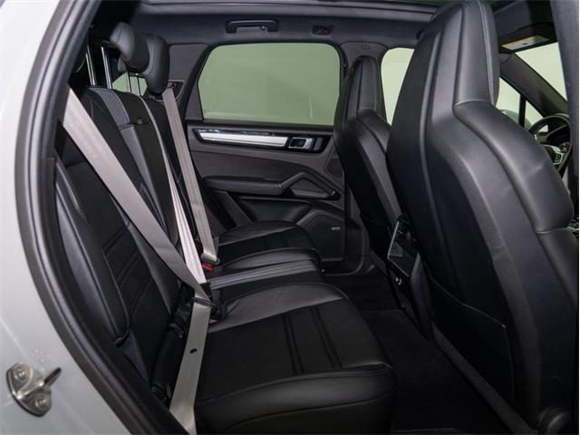 2023 Porsche Cayenne (CC-2005035) for sale in Ventura, California